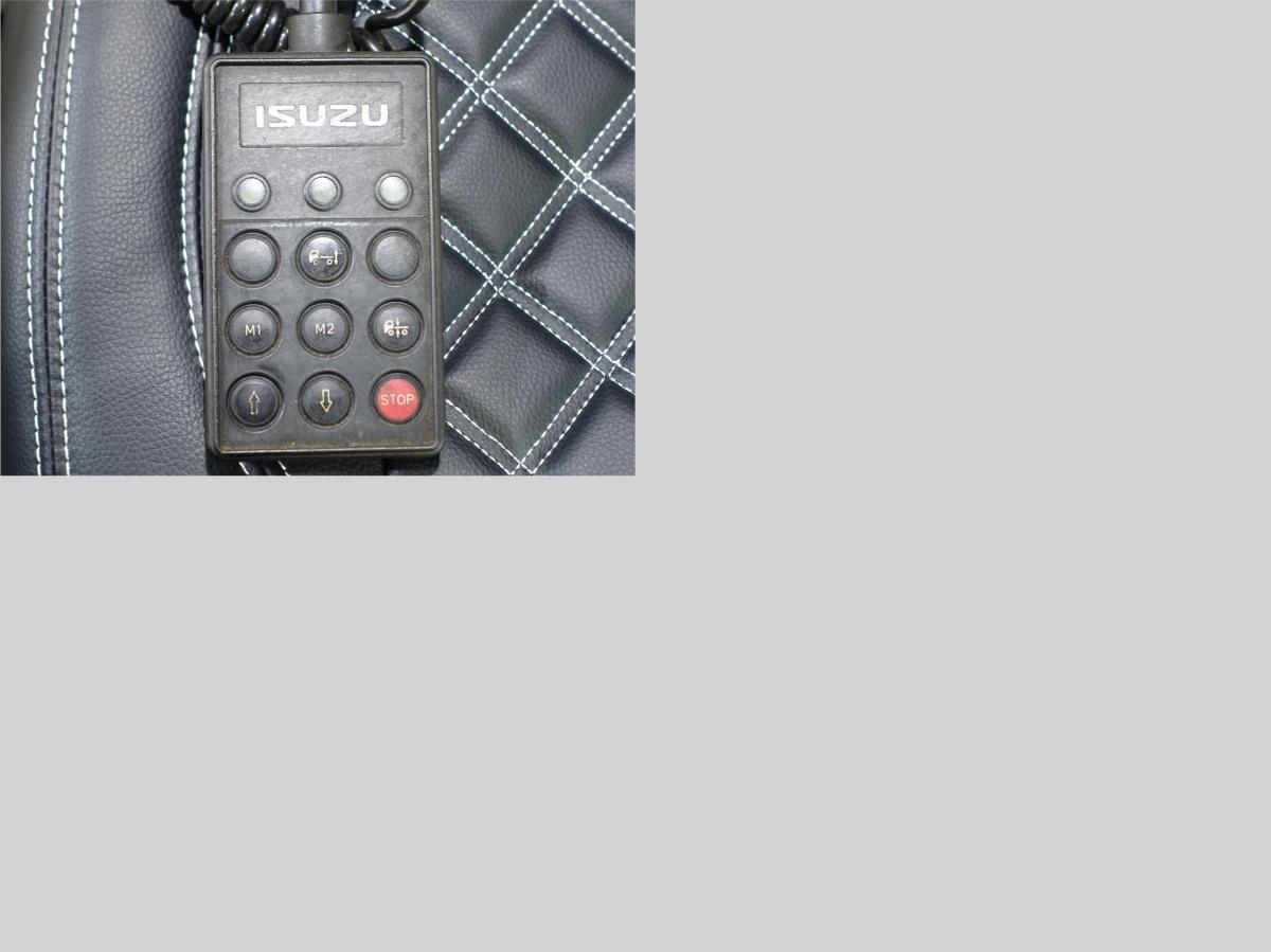 フォワード 積載3t、ワイド、エアサス、アルミウイング|中古トラックの販売・買取・査定のアイナビ