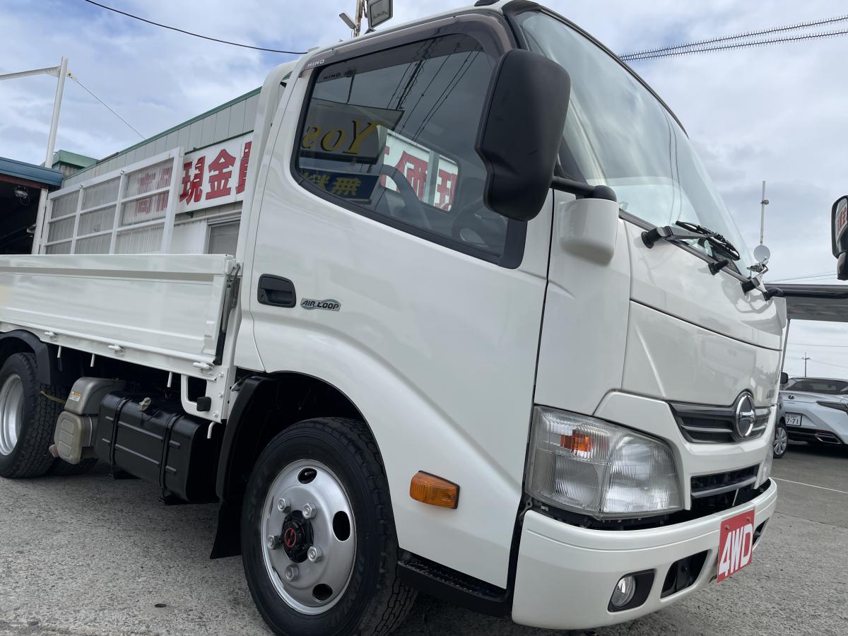 H27デュトロ 2t平ボディ 4WD|中古トラックの販売・買取・査定のアイナビ