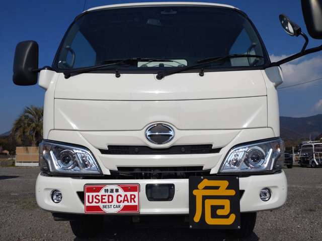 日野自動車デュトロタンクローリー 2層3.5KL 消防書類有り|中古トラックの販売・買取・査定のアイナビ
