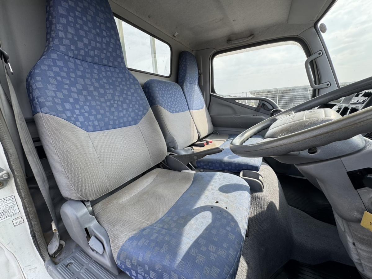 平成16年キャンターガッツマニュアル5速車両総重量3500kg|中古トラックの販売・買取・査定のアイナビ