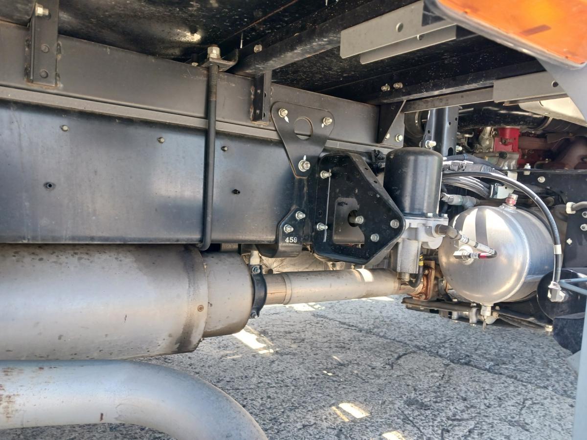 距離少ない2万km、ゲートバン、7人乗り|中古トラックの販売・買取・査定のアイナビ