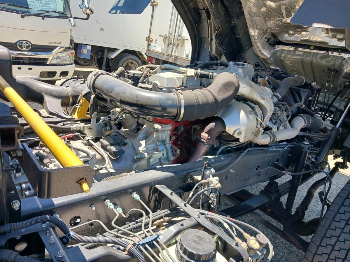 距離少ない2万km、ゲートバン、7人乗り|中古トラックの販売・買取・査定のアイナビ