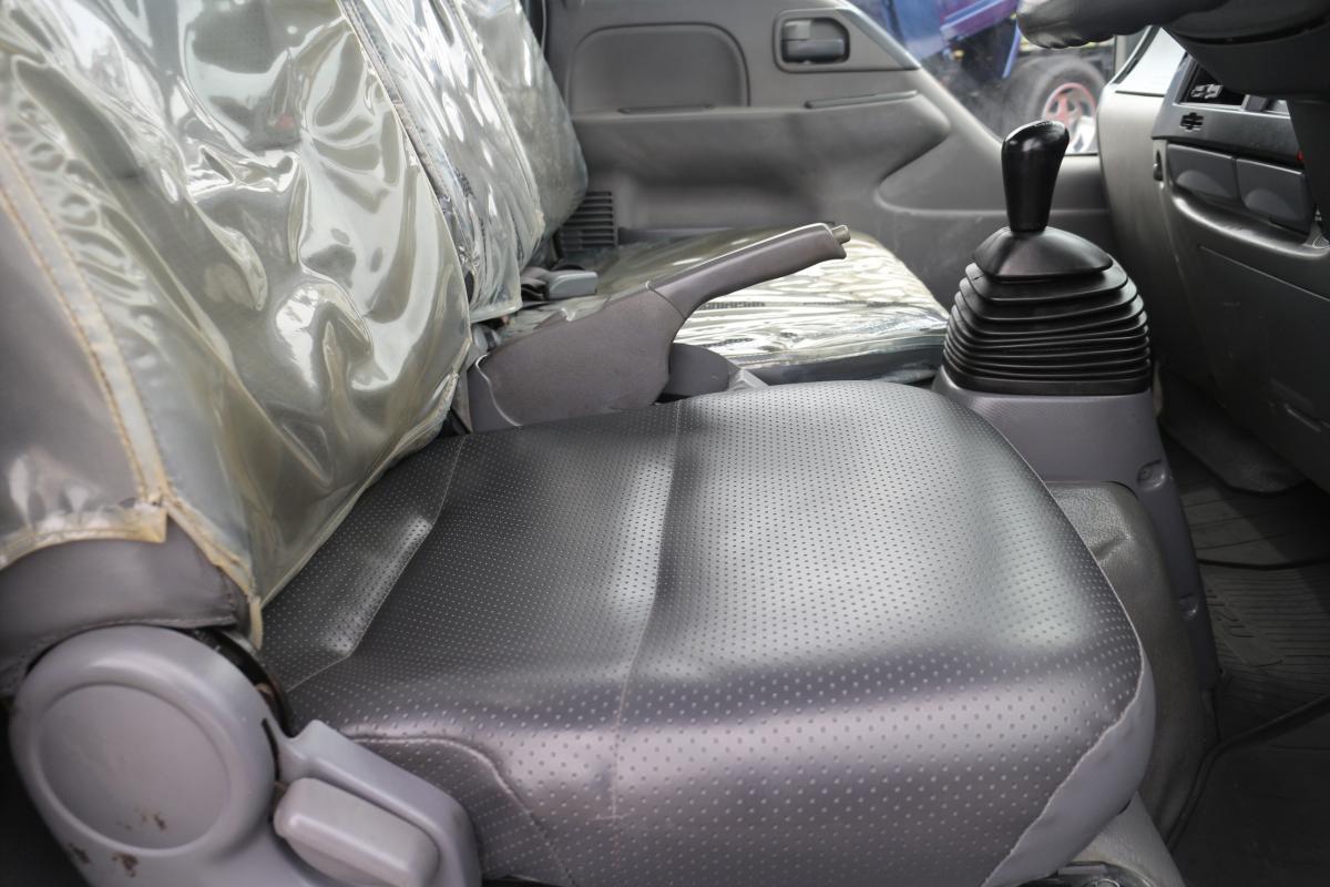 H24 エルフ 低床ダンプ 3T|中古トラックの販売・買取・査定のアイナビ