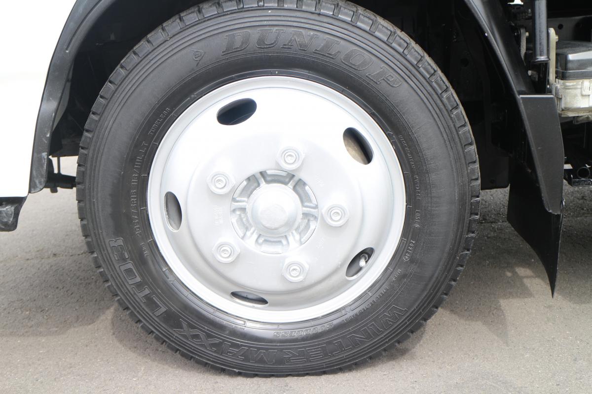 H24 エルフ 低床ダンプ 3T|中古トラックの販売・買取・査定のアイナビ