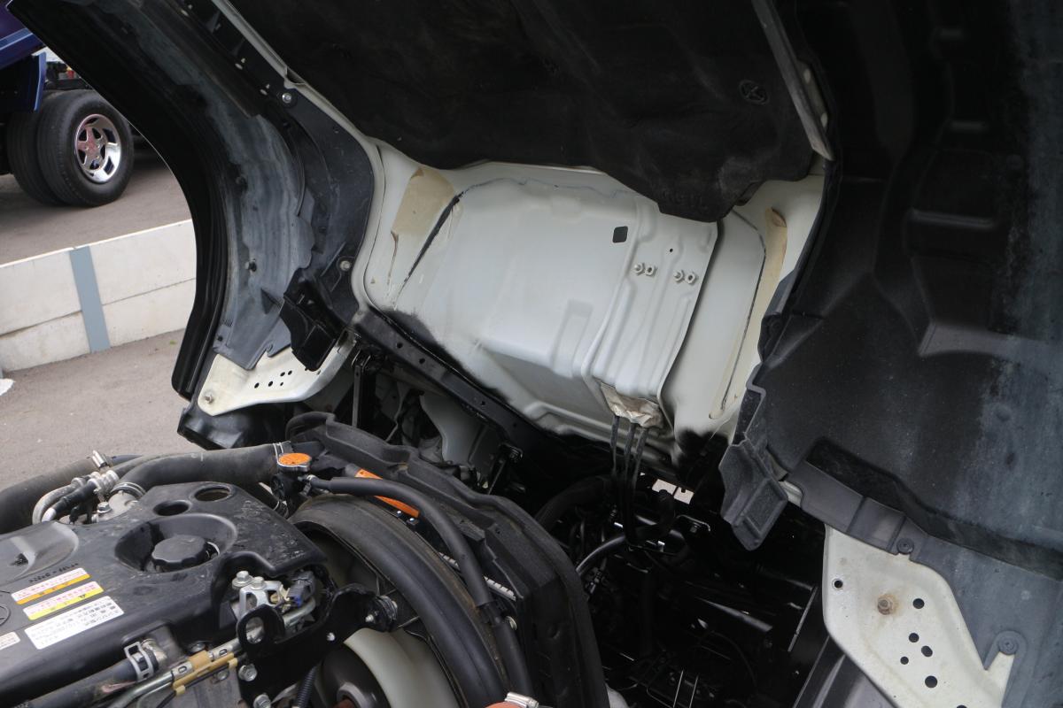 H24 エルフ 低床ダンプ 3T|中古トラックの販売・買取・査定のアイナビ