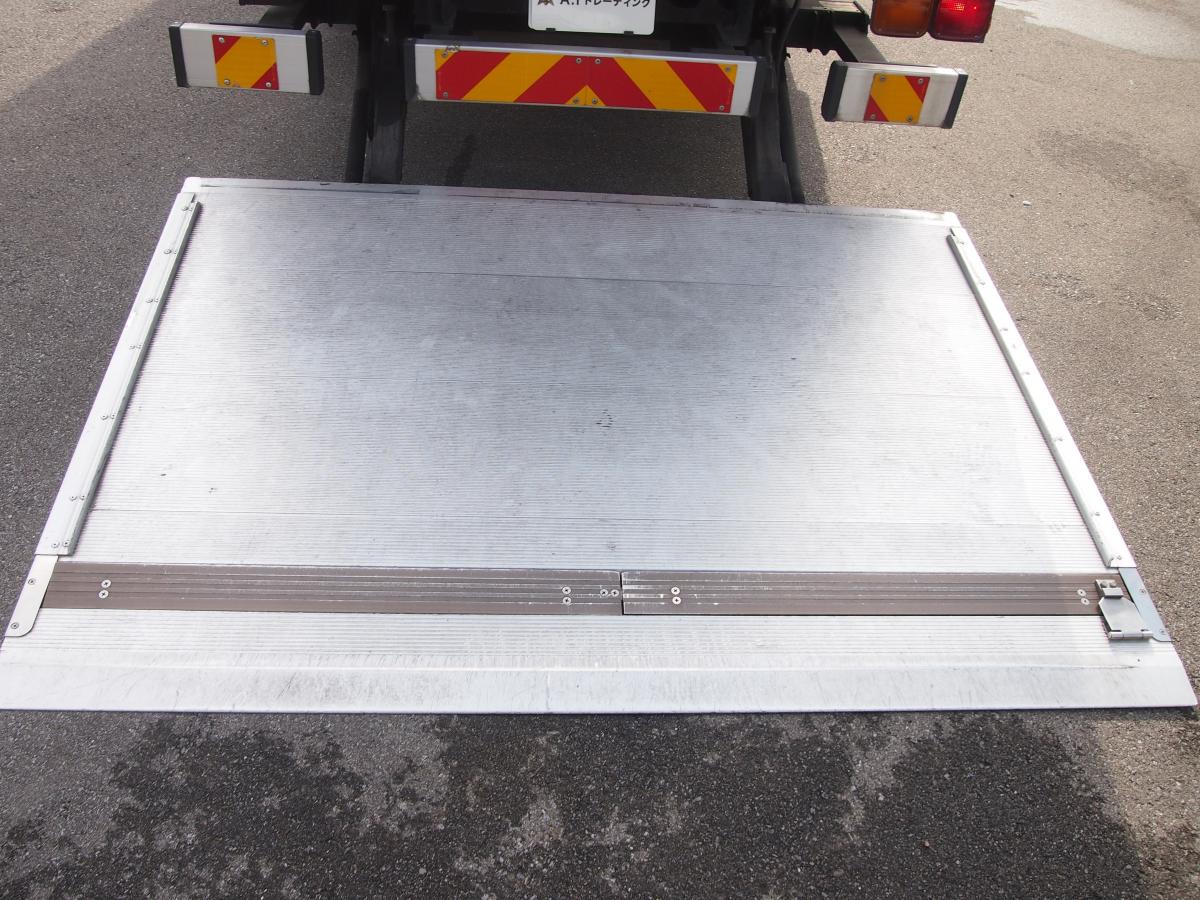 H.26年いすゞフォワードアルミバン 標準 PG観音|中古トラックの販売・買取・査定のアイナビ