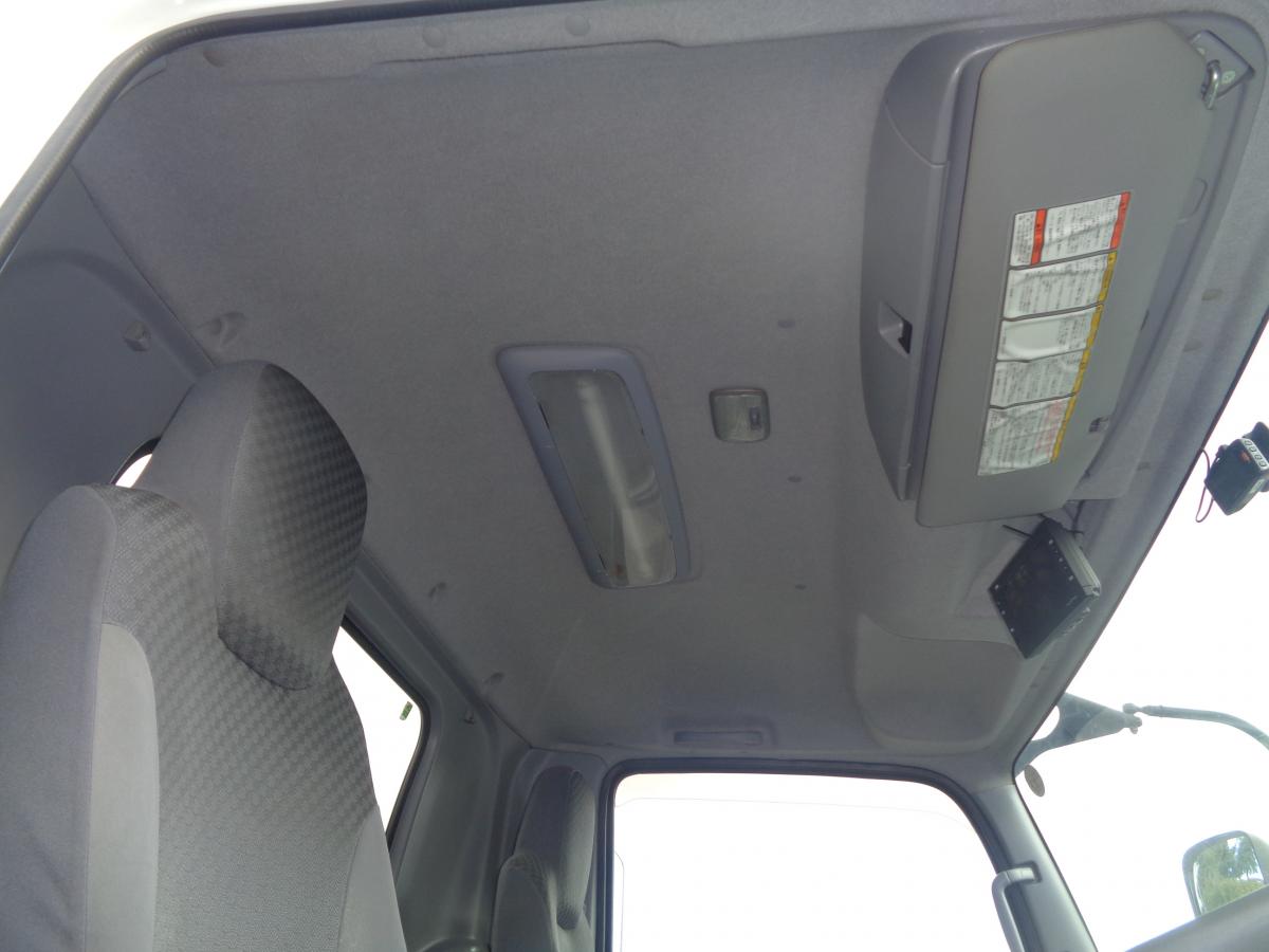 H.26年いすゞフォワードアルミバン 標準 PG観音|中古トラックの販売・買取・査定のアイナビ