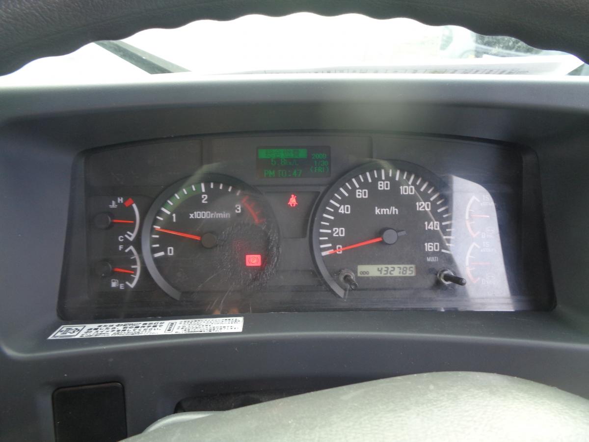 H.26年いすゞフォワードアルミバン 標準 PG観音|中古トラックの販売・買取・査定のアイナビ