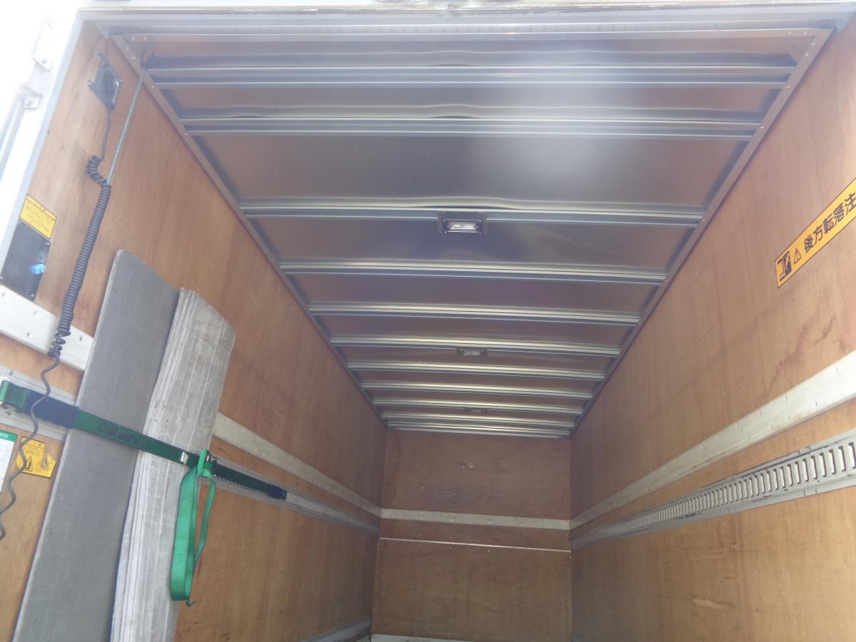 H.26年いすゞフォワードアルミバン 標準 PG観音|中古トラックの販売・買取・査定のアイナビ