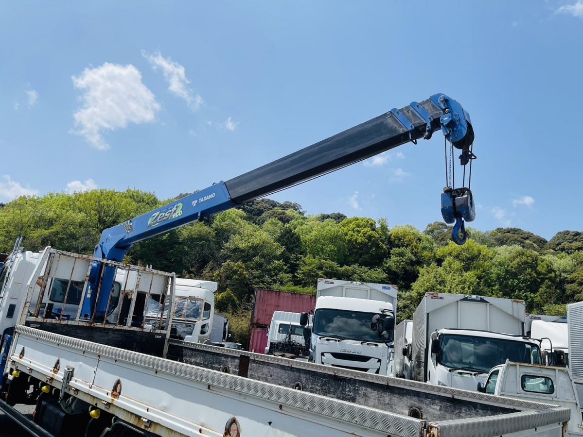 レンジャー 4段クレーンラジコン付|中古トラックの販売・買取・査定のアイナビ