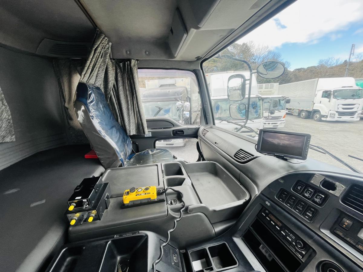 アームロール|中古トラックの販売・買取・査定のアイナビ