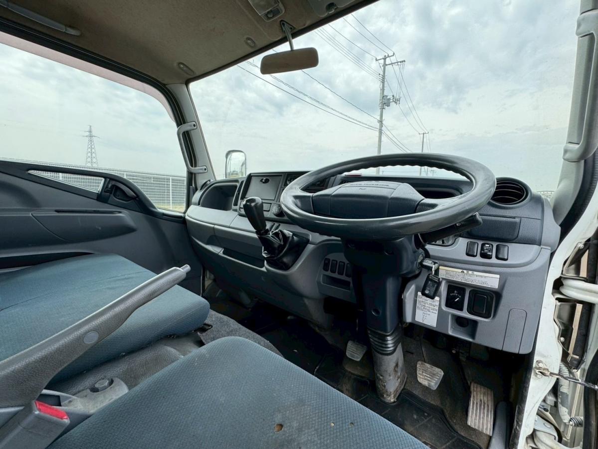 平成28年キャンターアルミブロックパワーゲート車検付|中古トラックの販売・買取・査定のアイナビ