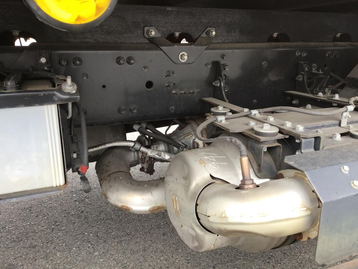 三菱ふそうファイター 3段クレーン付き アルミブロック|中古トラックの販売・買取・査定のアイナビ