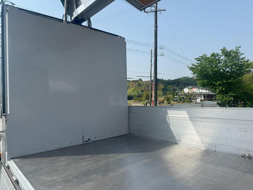 平成26年式☆日野デュトロ 超ロングアルミウイング|中古トラックの販売・買取・査定のアイナビ