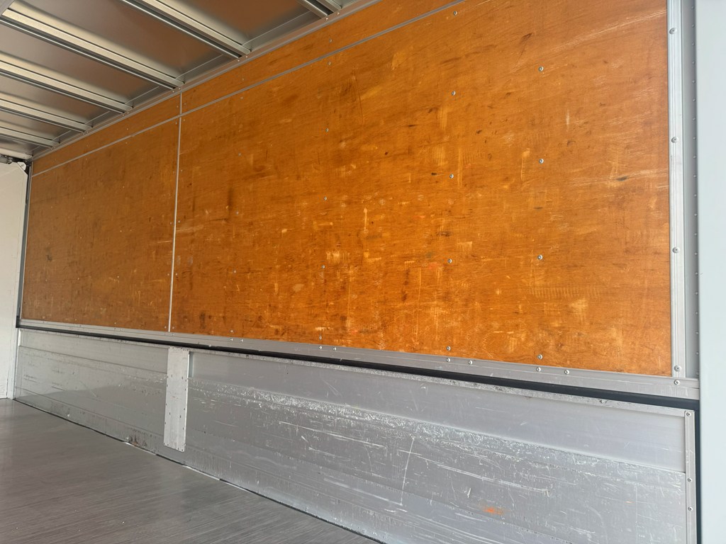 平成26年式☆日野デュトロ 超ロングアルミウイング|中古トラックの販売・買取・査定のアイナビ