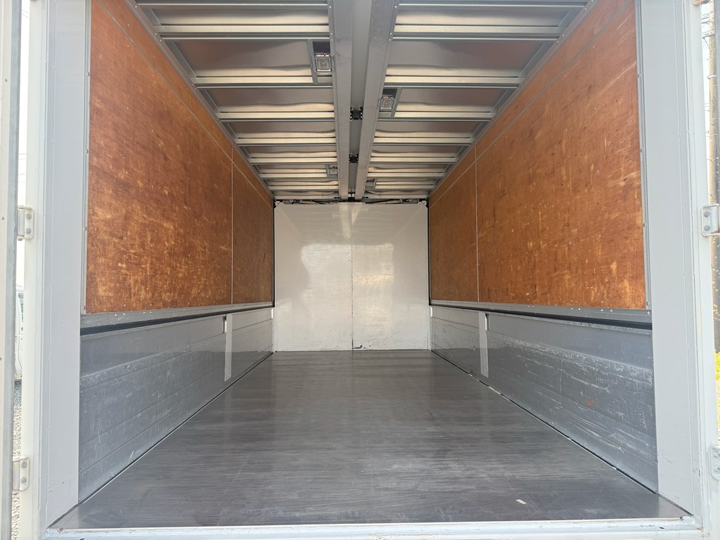 平成26年式☆日野デュトロ 超ロングアルミウイング|中古トラックの販売・買取・査定のアイナビ