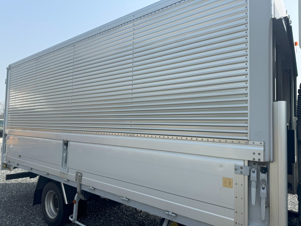 平成26年式☆日野デュトロ 超ロングアルミウイング|中古トラックの販売・買取・査定のアイナビ