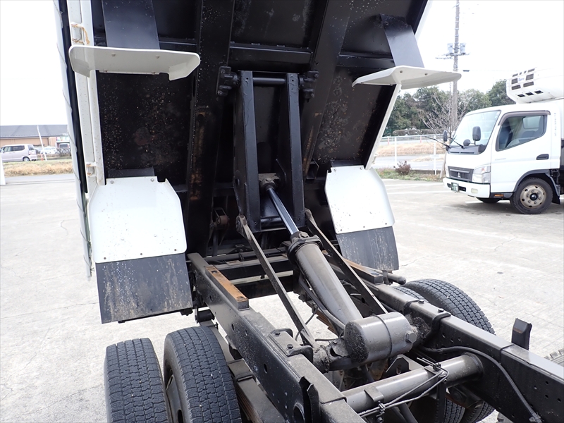 【350942】いすゞ エルフ Lゲート土砂ダンプ|中古トラックの販売・買取・査定のアイナビ