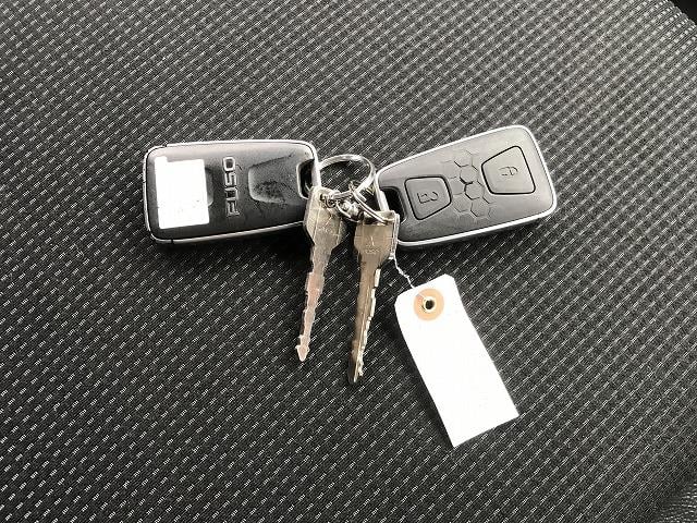 三菱ふそう 平ボディ キャンター|中古トラックの販売・買取・査定のアイナビ