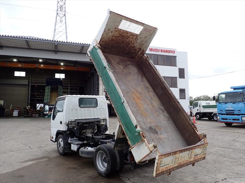 【351034】新明和工業製土砂ダンプ|中古トラックの販売・買取・査定のアイナビ