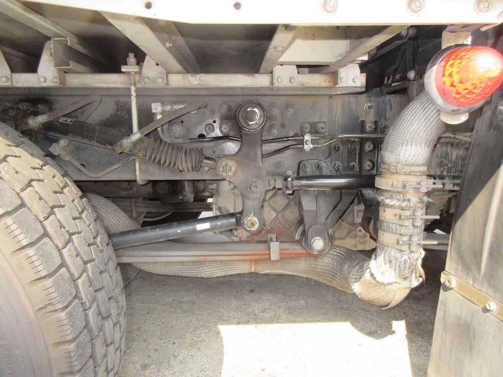 4軸低床車検付きハイルーフアルミウイング|中古トラックの販売・買取・査定のアイナビ