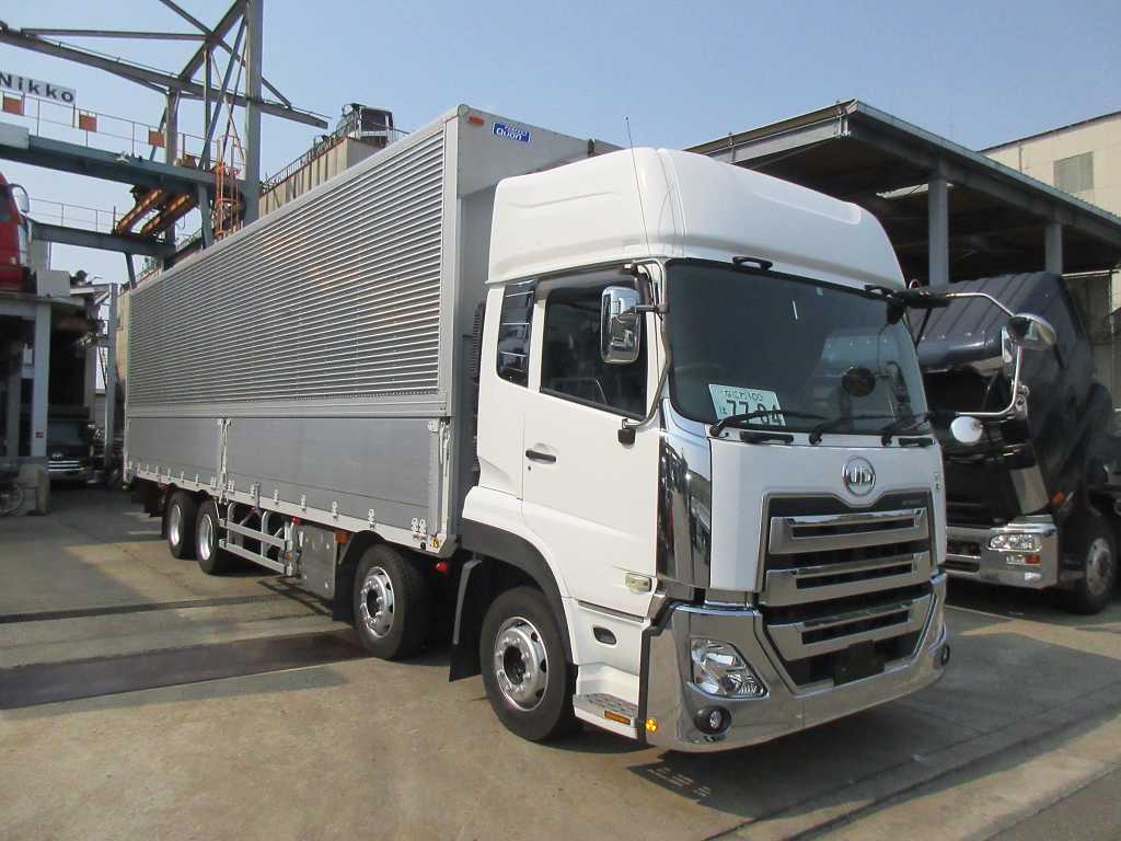 4軸低床車検付きハイルーフアルミウイング|中古トラックの販売・買取・査定のアイナビ