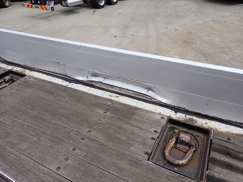 【351003】トレクス 床Vカット平トレーラー|中古トラックの販売・買取・査定のアイナビ