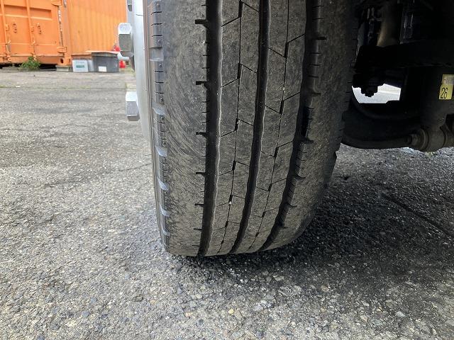 日野 バン車 デュトロ|中古トラックの販売・買取・査定のアイナビ