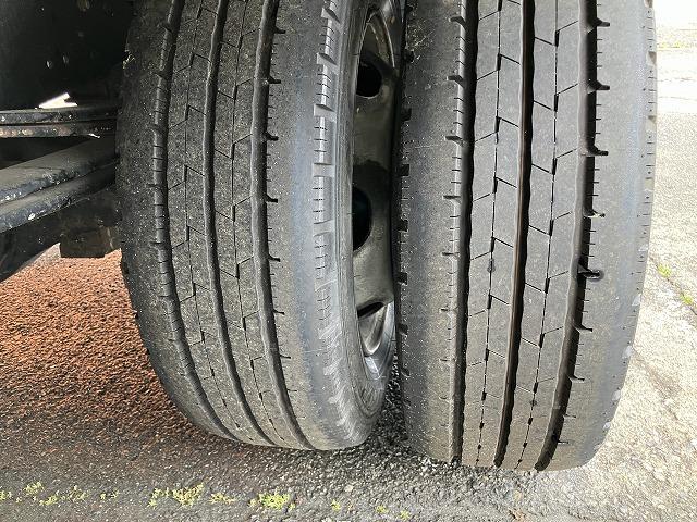 日野 バン車 デュトロ|中古トラックの販売・買取・査定のアイナビ