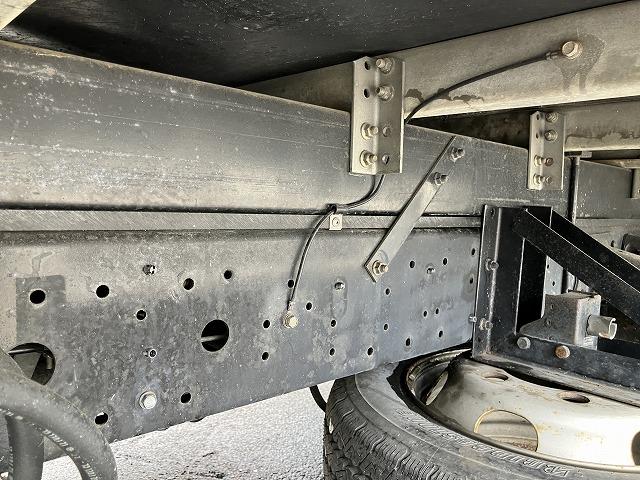 日野 バン車 デュトロ|中古トラックの販売・買取・査定のアイナビ