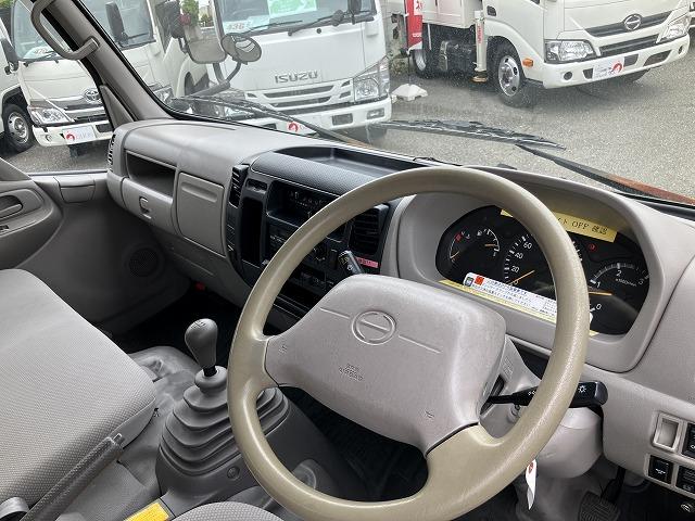 日野 バン車 デュトロ|中古トラックの販売・買取・査定のアイナビ