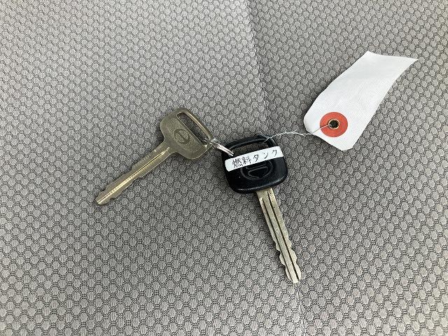 日野 バン車 デュトロ|中古トラックの販売・買取・査定のアイナビ