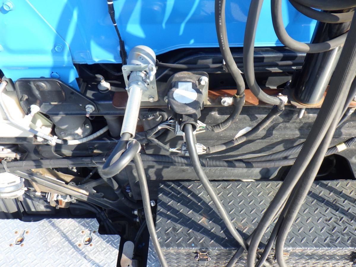 トラクタ 第5輪11.5t ハイルーフ 後輪エアサス 7MT|中古トラックの販売・買取・査定のアイナビ