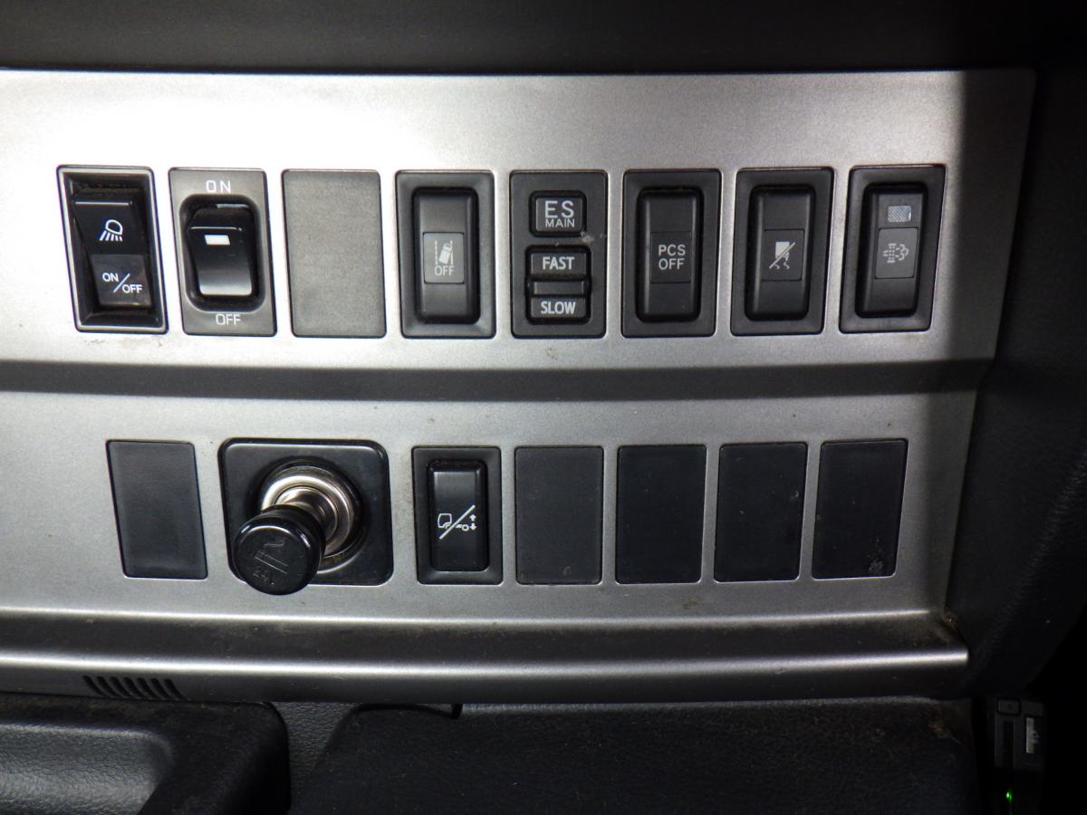 トラクタ 第5輪11.5t ハイルーフ 後輪エアサス 7MT|中古トラックの販売・買取・査定のアイナビ