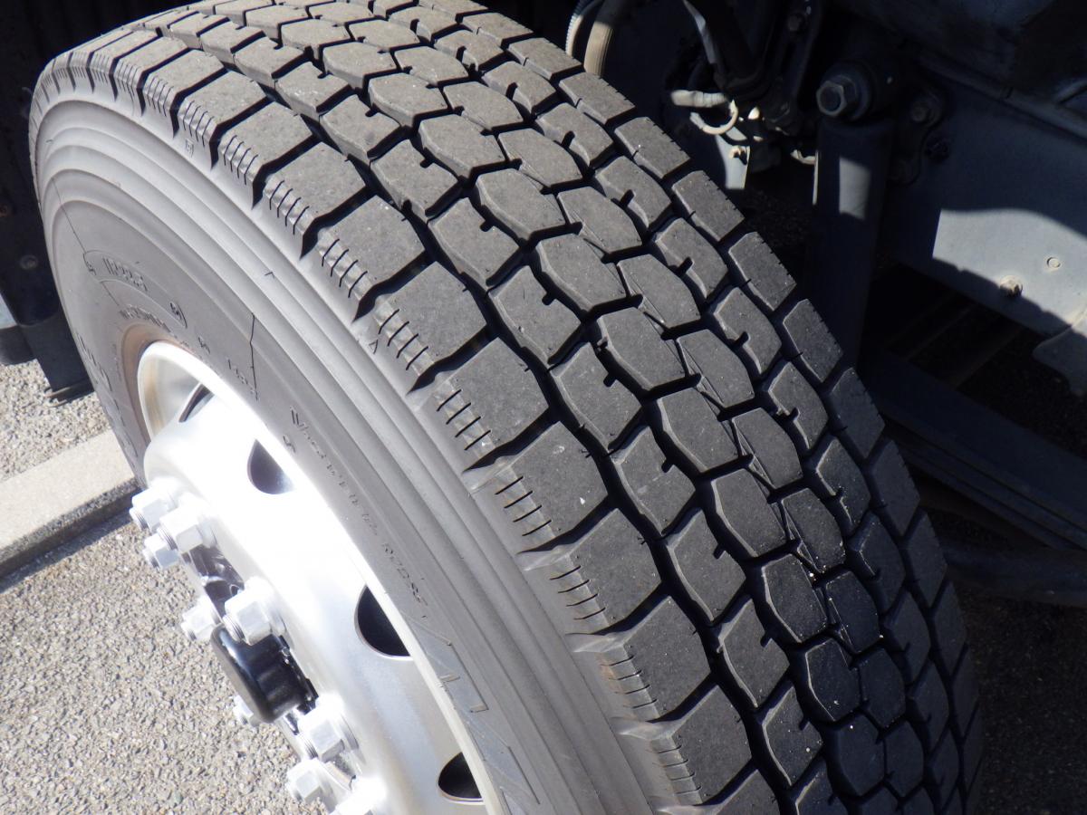 トラクタ 第5輪11.5t ハイルーフ 後輪エアサス 7MT|中古トラックの販売・買取・査定のアイナビ