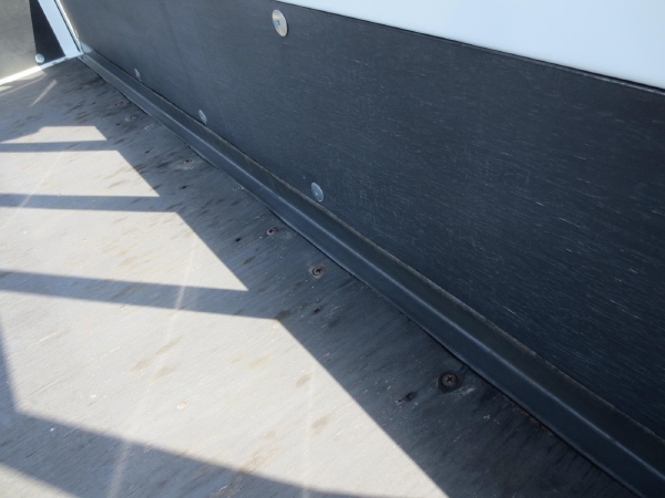 三菱キャンター4段ラジコンクレーン付|中古トラックの販売・買取・査定のアイナビ