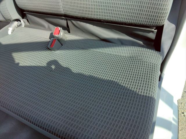 H31年 トヨタトヨエース2t低床平ボディAT車|中古トラックの販売・買取・査定のアイナビ