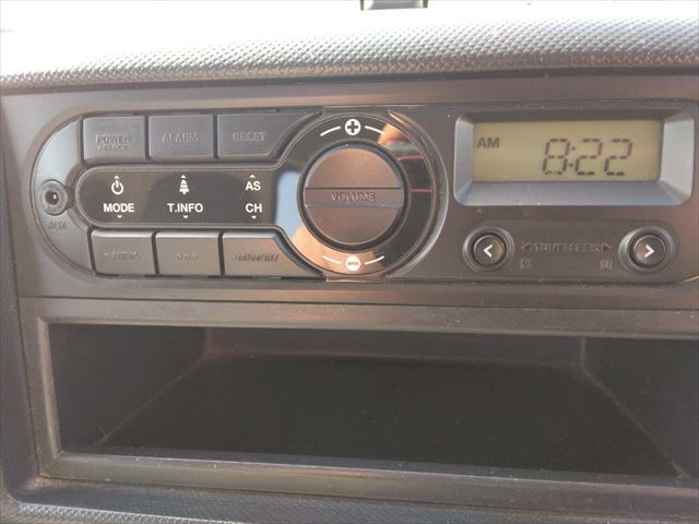 H31年 トヨタトヨエース2t低床平ボディAT車|中古トラックの販売・買取・査定のアイナビ