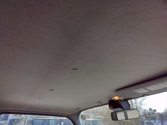 H31年 トヨタトヨエース2t低床平ボディAT車|中古トラックの販売・買取・査定のアイナビ