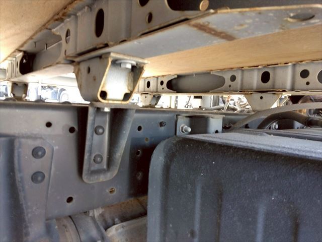 H31年 トヨタトヨエース2t低床平ボディAT車|中古トラックの販売・買取・査定のアイナビ