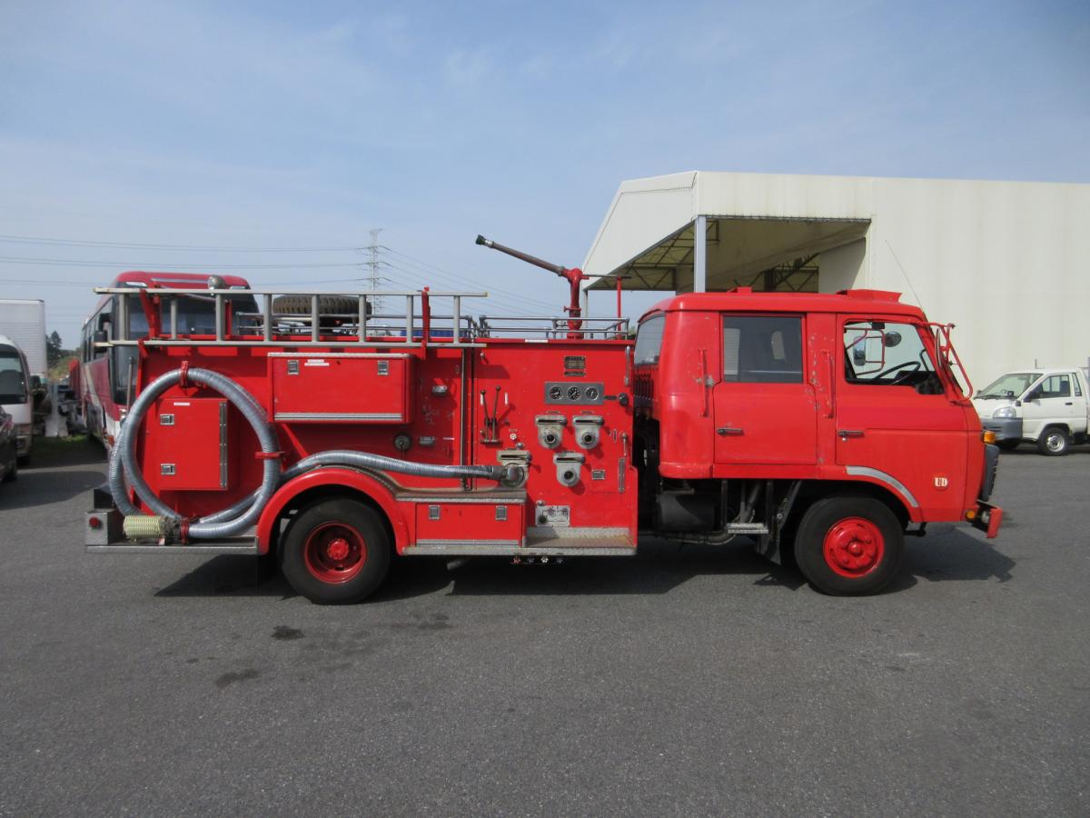 昭和57年 コンドル 消防車 Wキャブ !!|中古トラックの販売・買取・査定のアイナビ