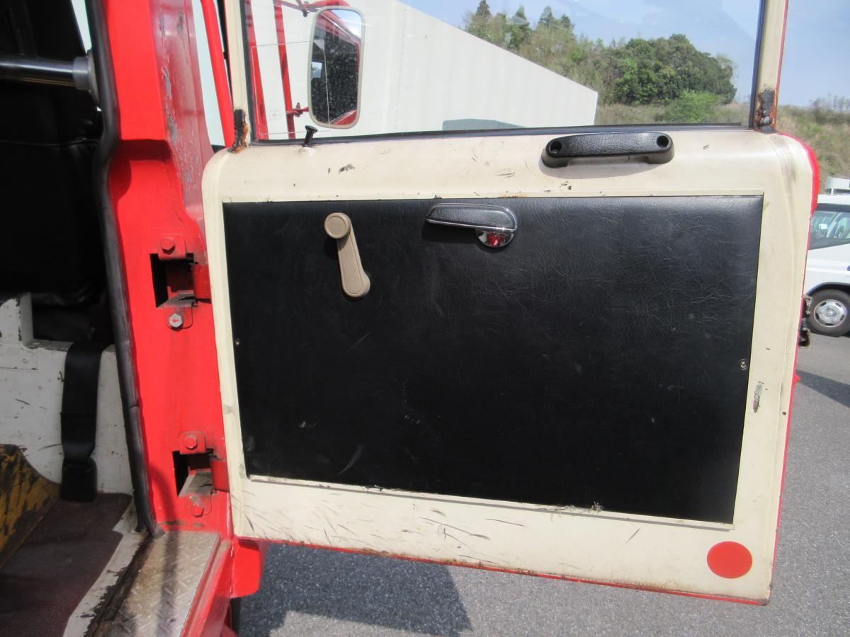 昭和57年 コンドル 消防車 Wキャブ !!|中古トラックの販売・買取・査定のアイナビ