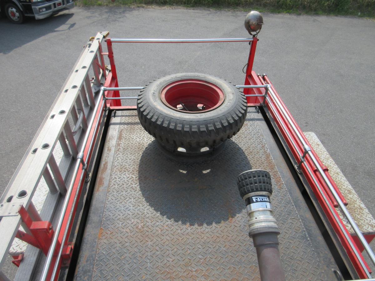 昭和57年 コンドル 消防車 Wキャブ !!|中古トラックの販売・買取・査定のアイナビ