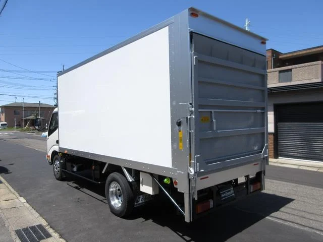 日野 バン車 デュトロ|中古トラックの販売・買取・査定のアイナビ