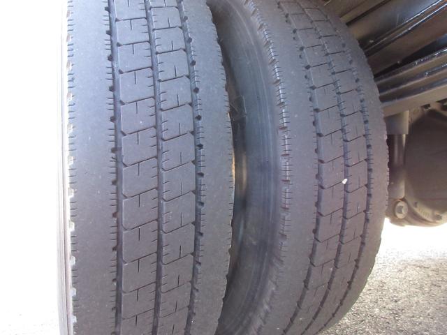 日野 バン車 デュトロ|中古トラックの販売・買取・査定のアイナビ