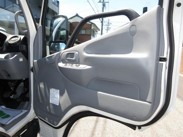 日野 バン車 デュトロ|中古トラックの販売・買取・査定のアイナビ