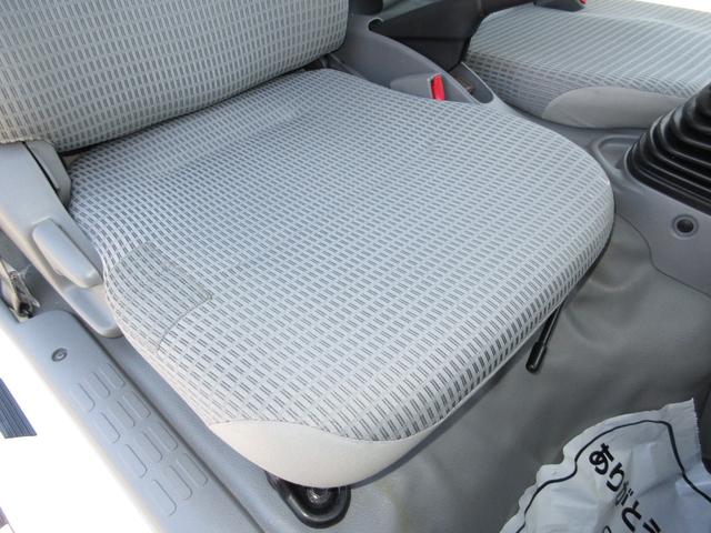 日野 バン車 デュトロ|中古トラックの販売・買取・査定のアイナビ