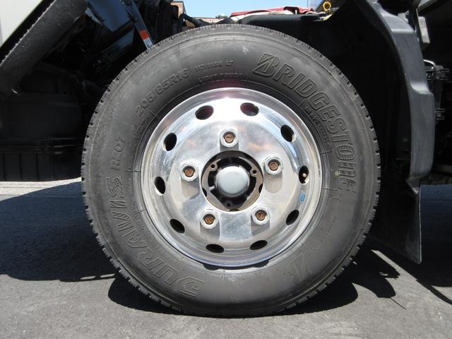 日野 バン車 デュトロ|中古トラックの販売・買取・査定のアイナビ