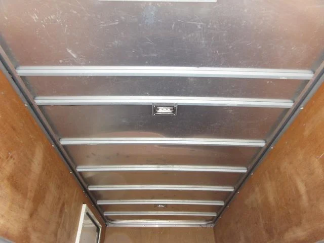 トヨタ バン車|中古トラックの販売・買取・査定のアイナビ