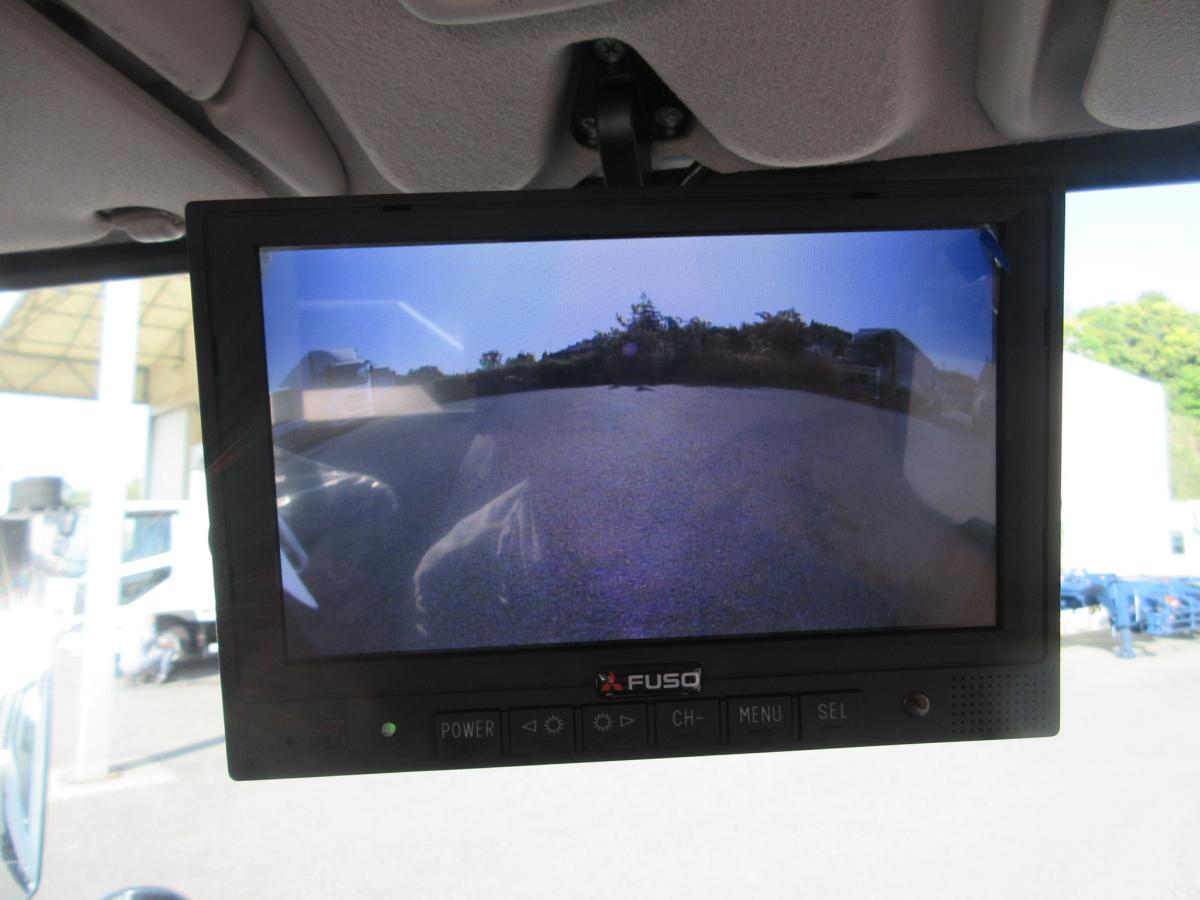 標準幅 ロング 積載3トン 全低床 平ボデー !!|中古トラックの販売・買取・査定のアイナビ